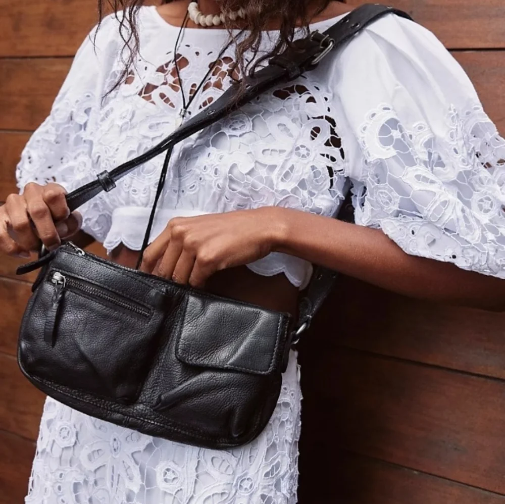 Free People Black Leather Crossbody Bag. Pouch. Fanny Bag.Size 11"×5". - Picture 1 of 11